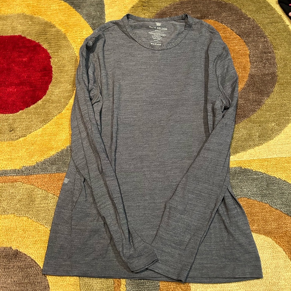Mack Weldon Men’s Grey Long Sleeve Tee Shirt Top Size Medium